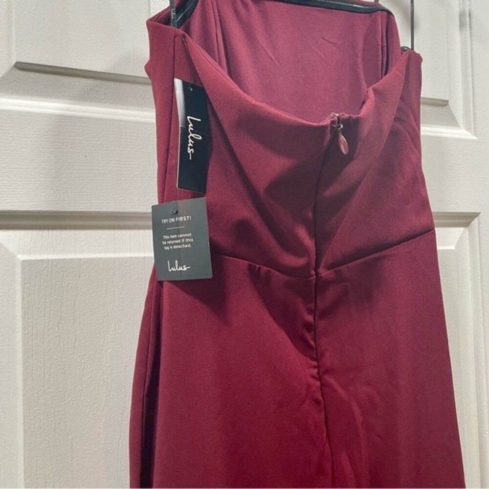 NWT Lulu’s Valerie Burgundy Ruffled Strapless Maxi Dress Size S - Picture 6 of 12